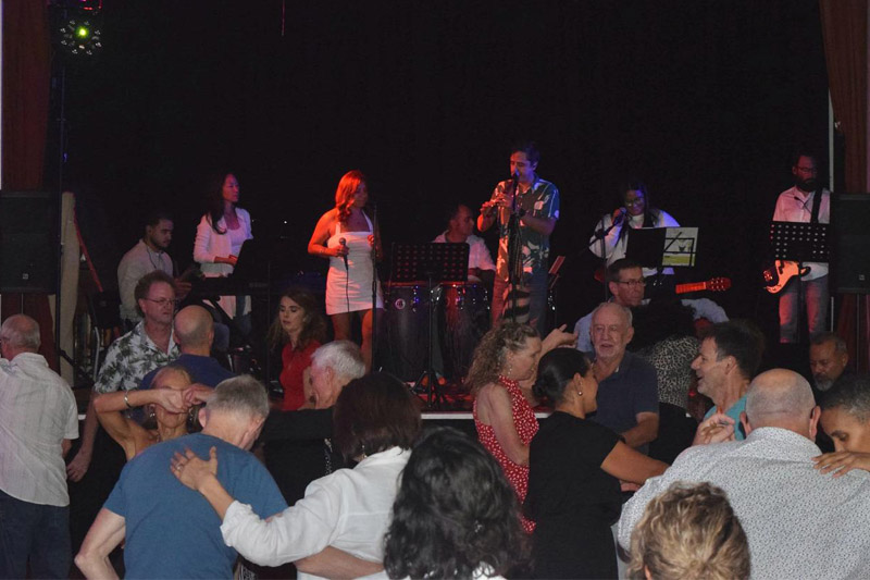 Son Geelong performing at Christ Church Hall